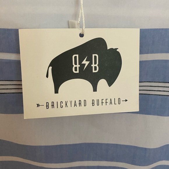 Brickyard Buffalo Dress - Picture 2 of 4